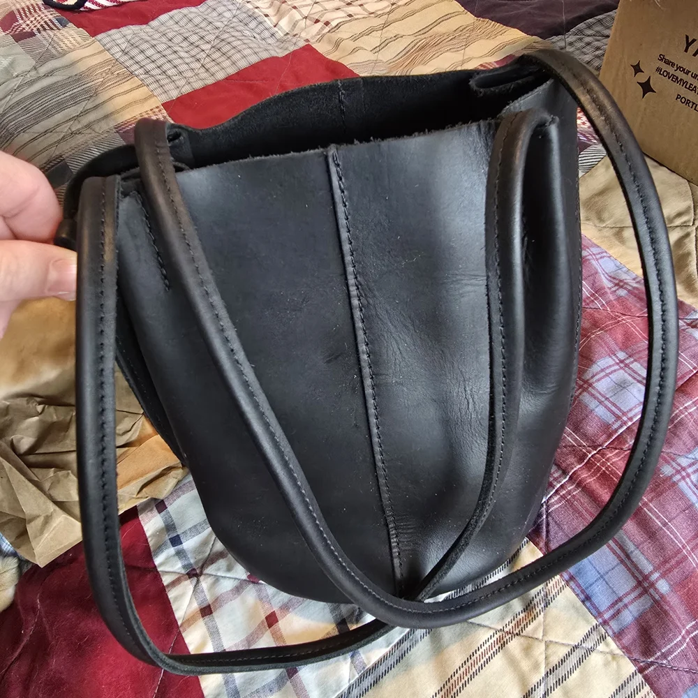 Portland Leather Black Classic Devan - Picture 8 of 11